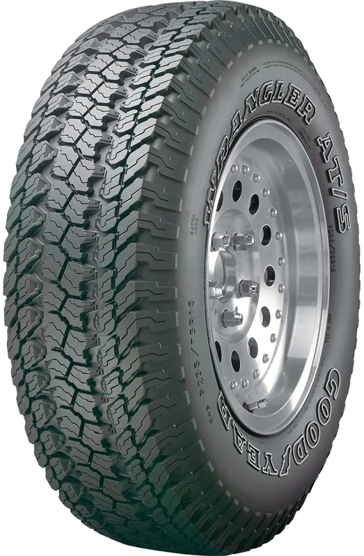 Goodyear Wrangler Territory AT/S - pohled na celou pneumatiku s diskem Goodyear Wrangler Territory AT/S - pohled na celou pneumatiku s diskem